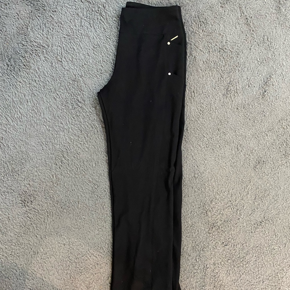 Black scrub pants​